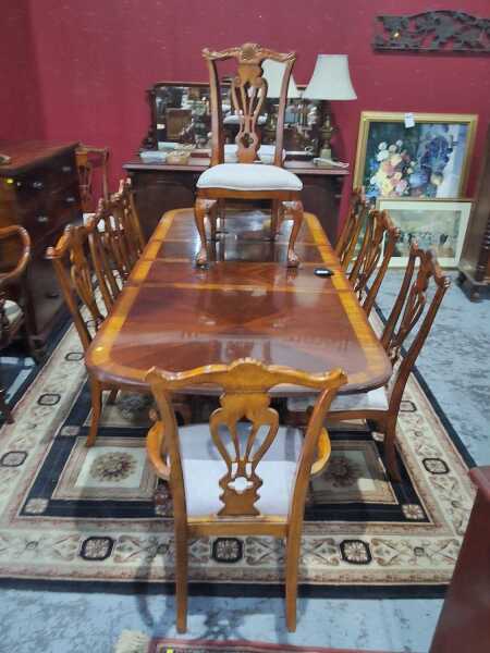 DINING SUITE