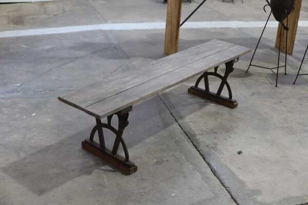 BENCH