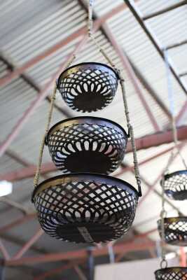 HANGING BASKET