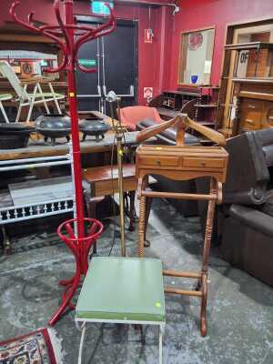FURNITURE LOT