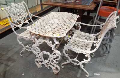 PATIO SETTING
