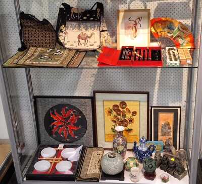 ORIENTAL DECOR