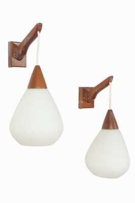PAIR OF SCONCE LIGHTS