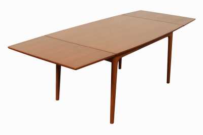 NOBLETT DINING TABLE