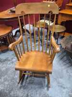 ROCKING CHAIR