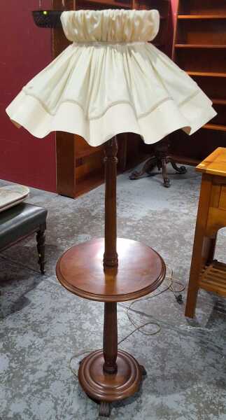 STANDARD LAMP