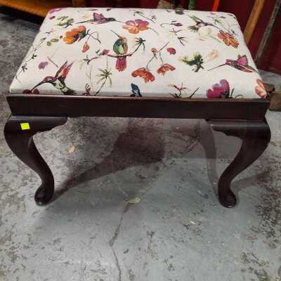 STOOL