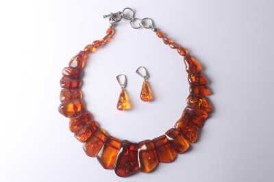 AMBER JEWELLERY