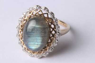 LABRADORITE RING