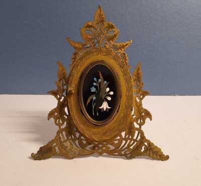 19TH CENTURY PHOTOGRAPH FRAME