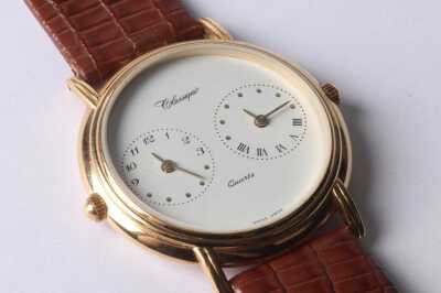 WRIST WATCH