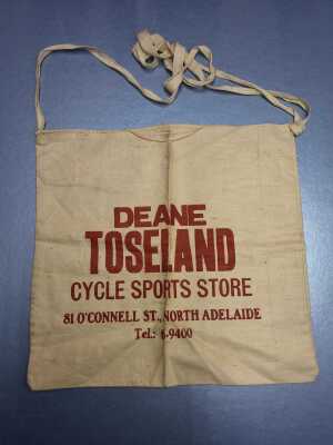 CYCLISTS MUSETTE