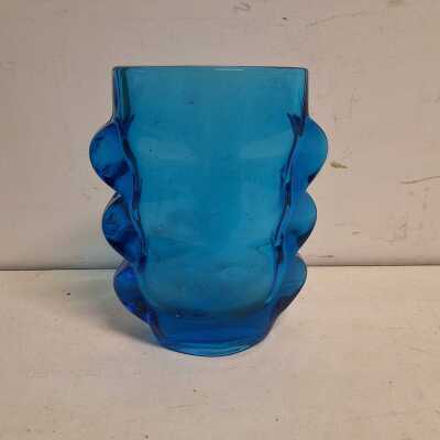 GLASS VASE