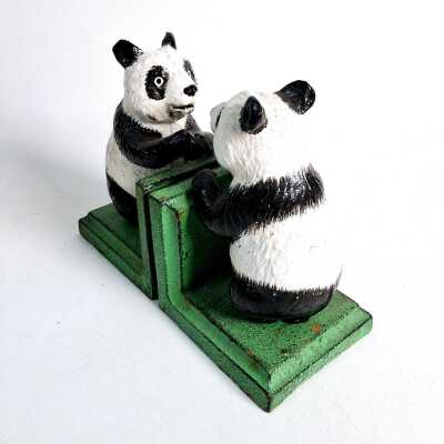 BOOKENDS