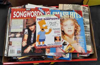 TV & MUSIC MAGAZINES