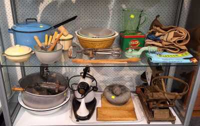 KITCHENWARE
