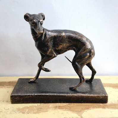 DOG FIGURE