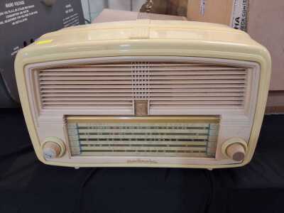 RADIO