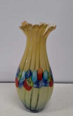 STUDIO GLASS VASE