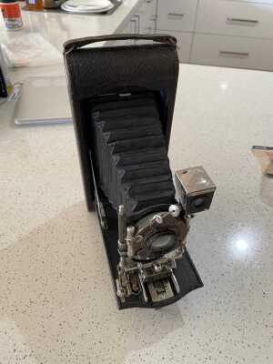 VINTAGE CAMERAS