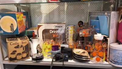 RETRO LOT