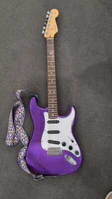 2008 FENDER STRATOCASTER