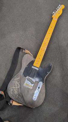TELECASTER ELECTRIC GUITAR
