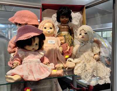VINTAGE DOLLS