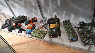 MILITARY TINPLATE TOYS