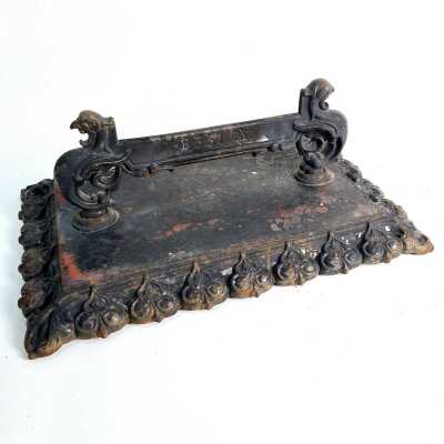 BOOT SCRAPER
