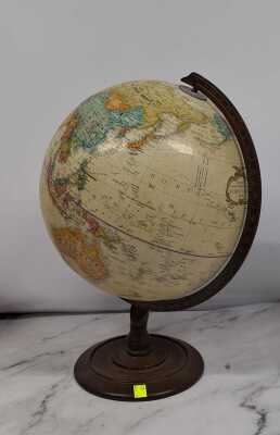 WORLD GLOBE