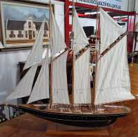MODEL YACHT
