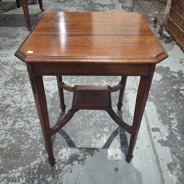 GRAMOPHONE TABLE