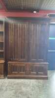 ENCLOSED CABINET