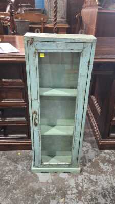 DISPLAY CABINET