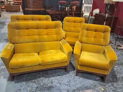 LOUNGE SUITE