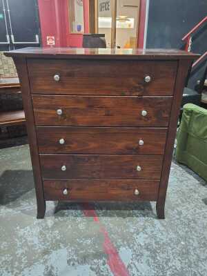 CHEST OF DRAWERS
