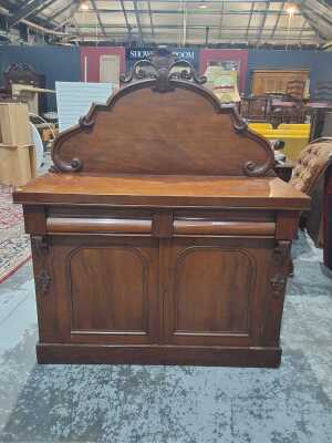 CHIFFONIER