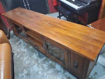 ENTERTAINMENT UNIT