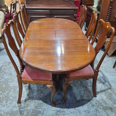 DINING SUITE