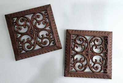 TRIVETS