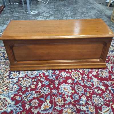 BLANKET BOX