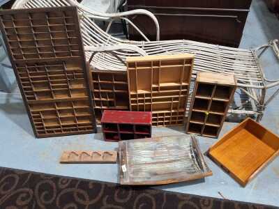 PRINTERS TRAYS