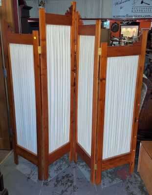 DIVIDING SCREEN