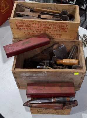 TOOL LOT