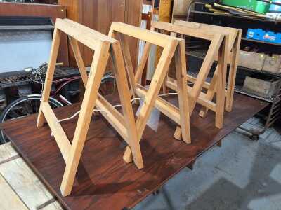 TRESTLE LEGS