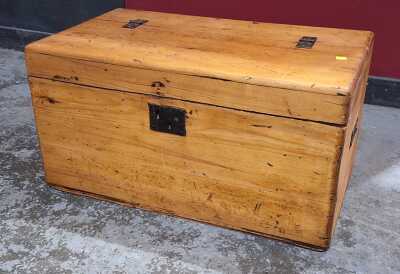TRUNK