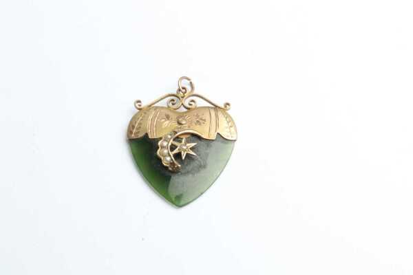 GREENSTONE PENDANT
