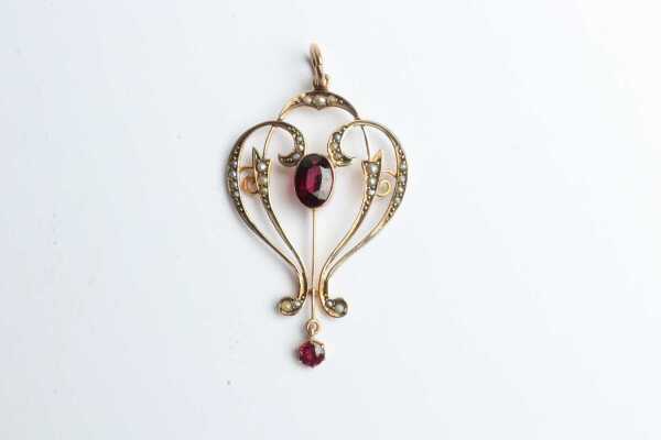 GOLD PENDANT