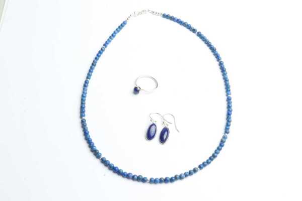 JEWELLERY SUITE